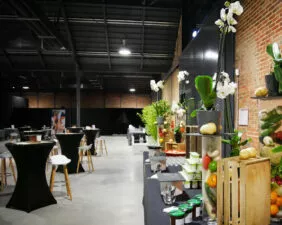 vue d'un espace traiteur pour un salon professionnel à la halle de la courrouze