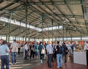 cocktail déjeunatoire lors d'un congrès à la halle martenot