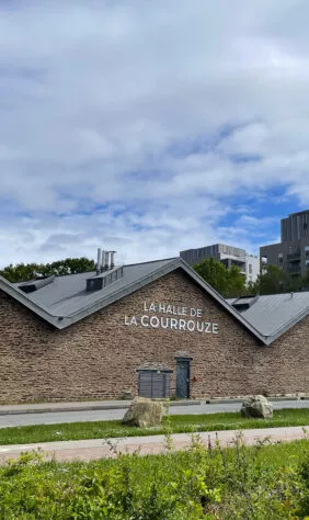 Vue extérieure de la Halle de la Courrouze