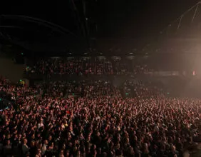 foule lors d'un concert au Liberté